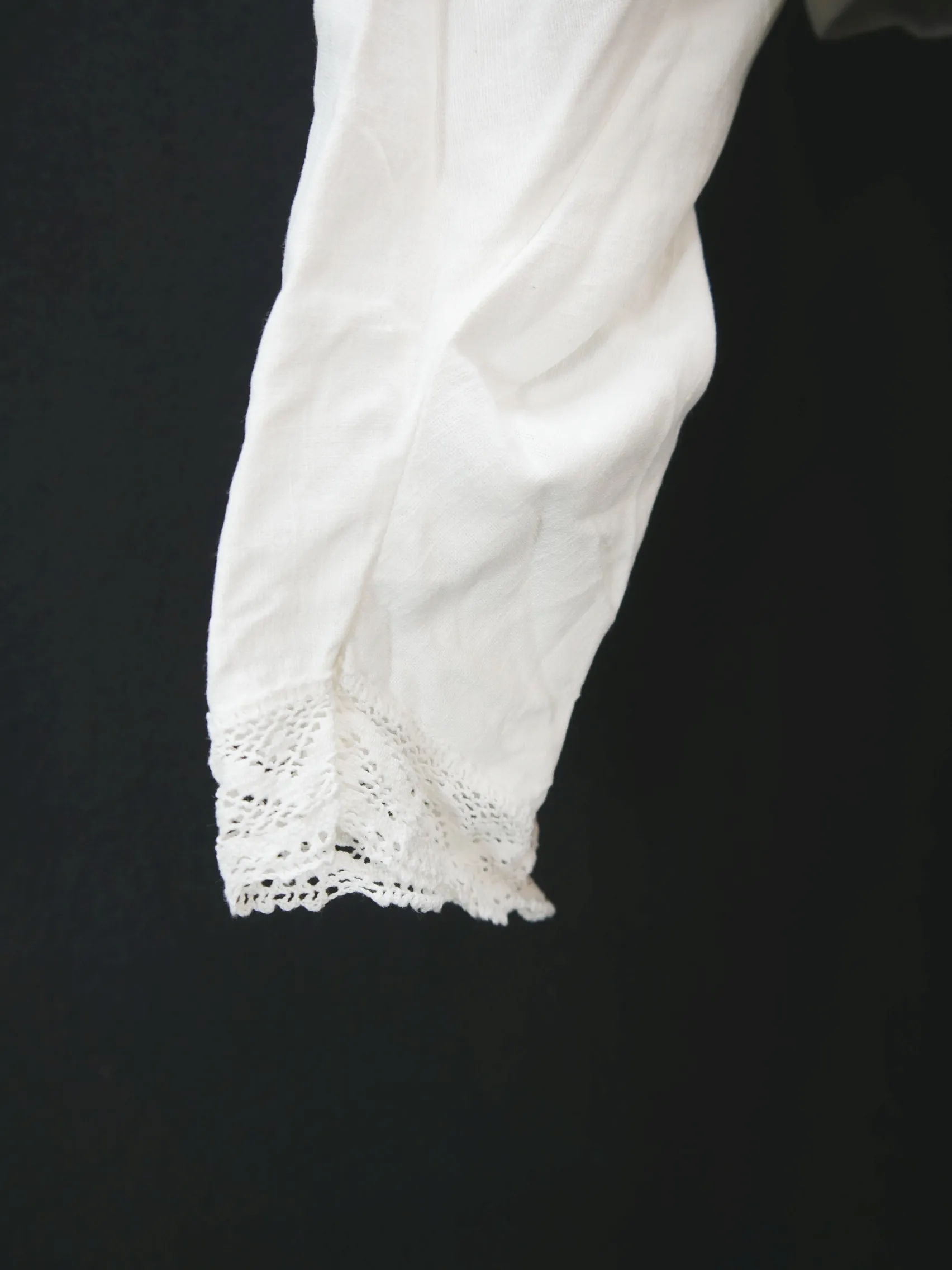 Gr.48 Dirndlbluse weiß Bluse für Dirndl Leinenmischung mit Spitze B10426