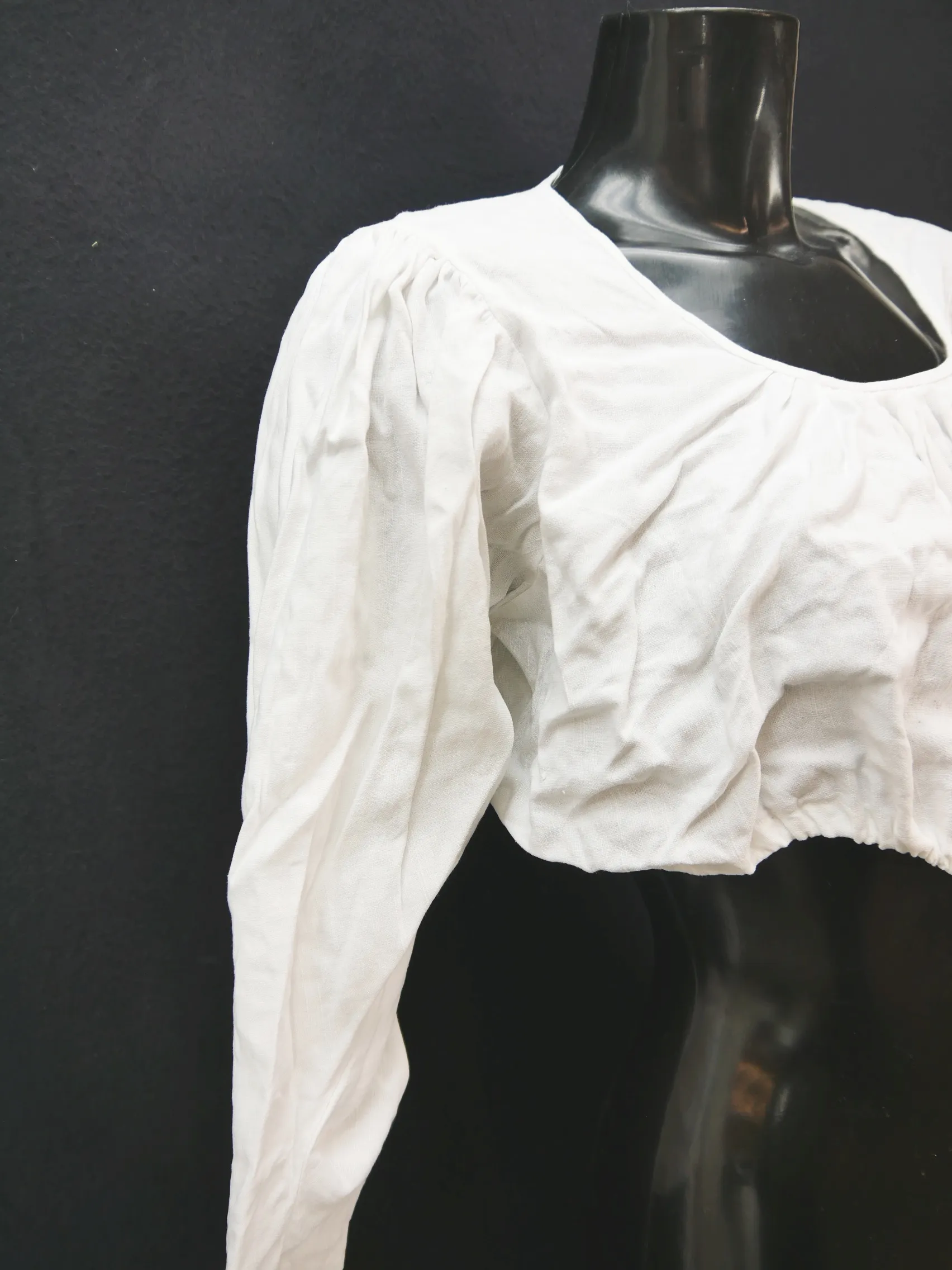 Gr.48 Dirndlbluse weiß Bluse für Dirndl Leinenmischung mit Spitze B10426